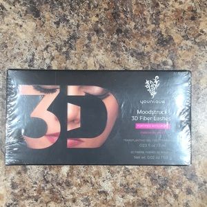 Younique moodstruck 3D fiber lashes